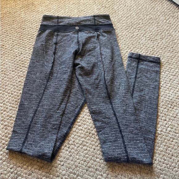 Lululemon Womens Size 4 Tweed Gray Black Full Length leggings - Picture 1 of 2